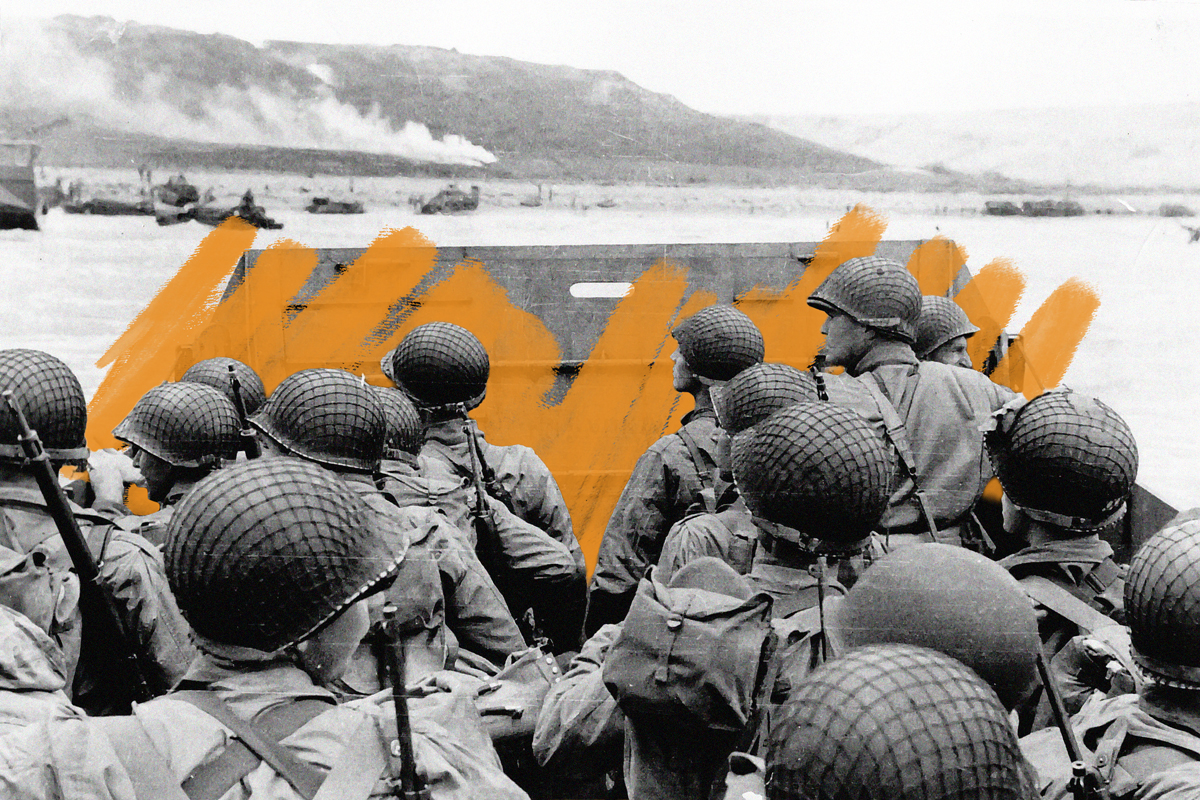 U.S. troops on Omaha Beach